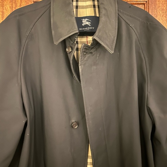 Burberry Black Trench Coat for Men